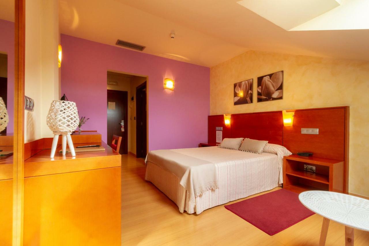 Hotel MIRAVALLE Ourense Exterior foto